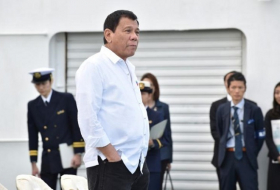 Philippines’ Duterte starts moves to amend the constitution